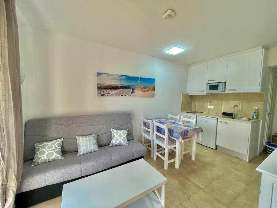 Pura Vida Apartamento Con Piscina Cala'N Blanes (Menorca) Exterior foto