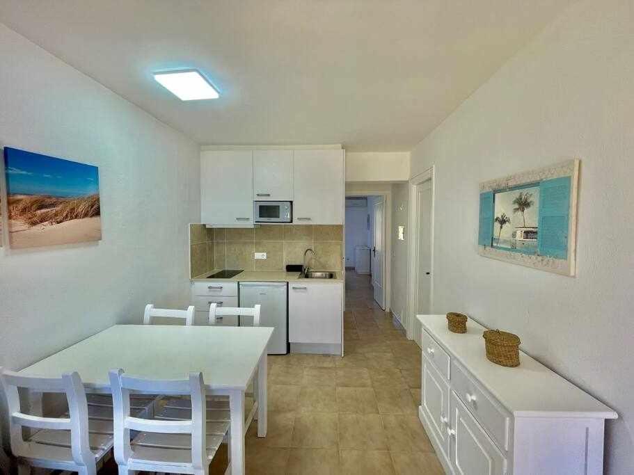 Pura Vida Apartamento Con Piscina Cala'N Blanes (Menorca) Exterior foto